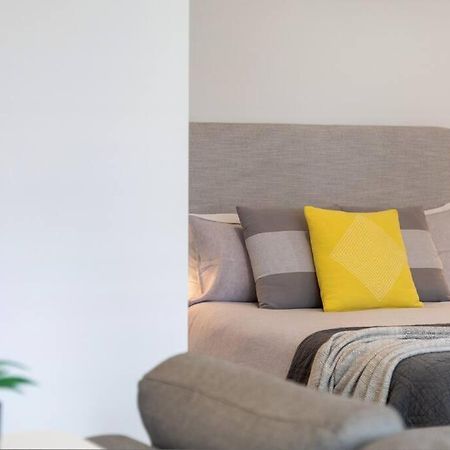 Modern Stylish Self-Contained Studio Apartment Burnside Buitenkant foto