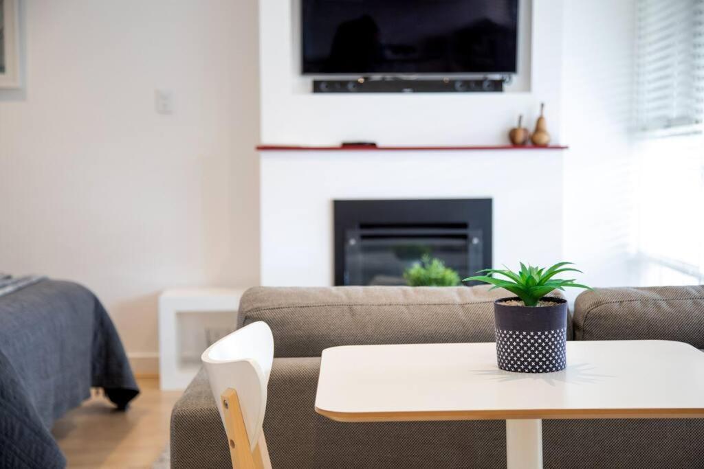 Modern Stylish Self-Contained Studio Apartment Burnside Buitenkant foto